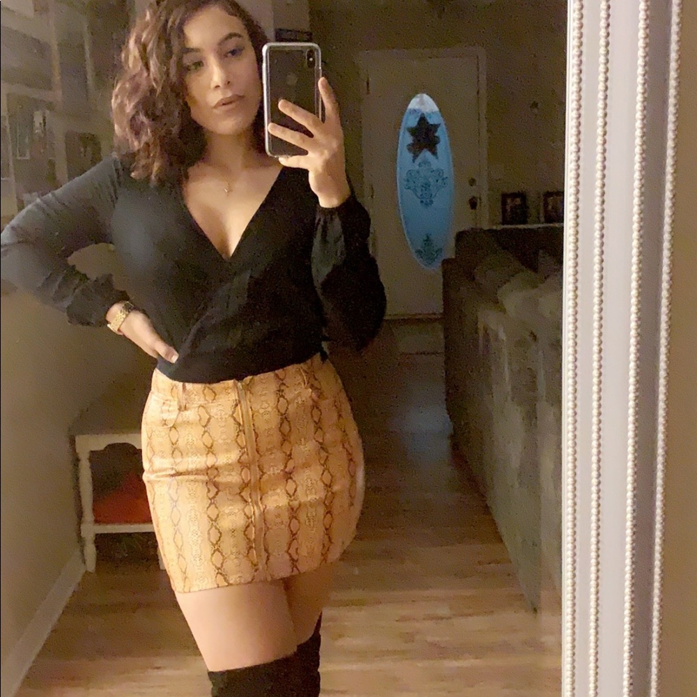 OOTDFASH leather skirt